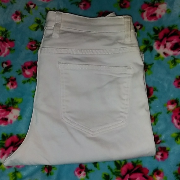 Pants - Picture 3 of 3